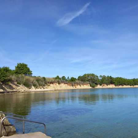 Apartmani Nella Vir Exteriör bild